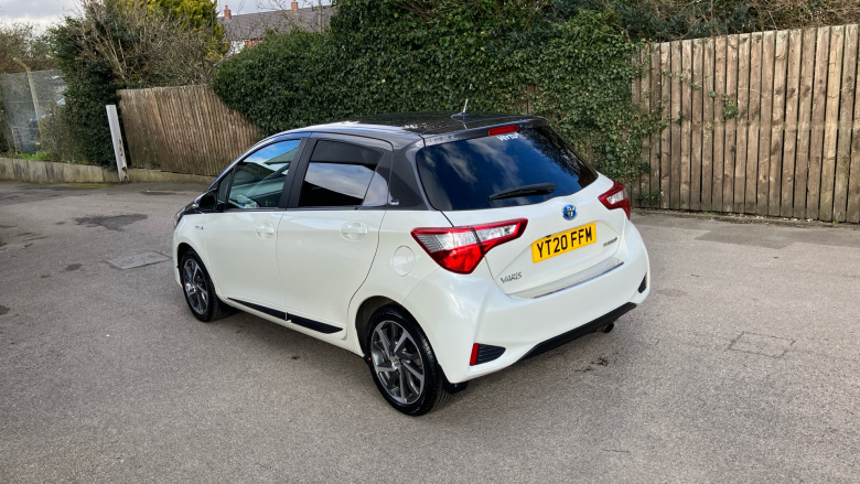 Toyota Yaris 1.5 Hybrid Y20 5dr CVT [Bi-tone] Hybrid Hatchback